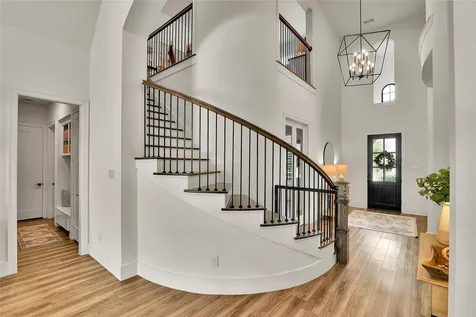 319 S Opulent Drive Montgomery TX 77316