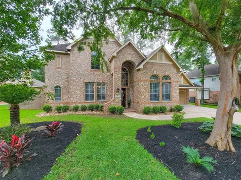 78 N Bluff Creek Circle The Woodlands TX 77382