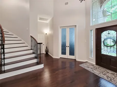 78 N Bluff Creek Circle The Woodlands TX 77382
