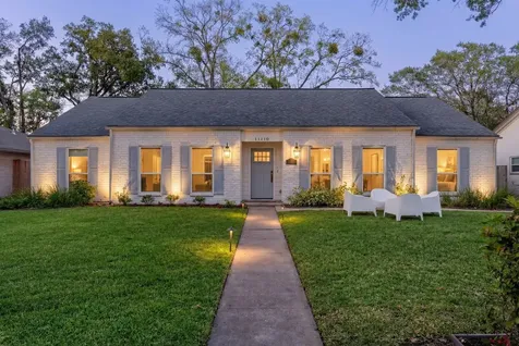 11210 Ivyridge Road Houston TX 77043