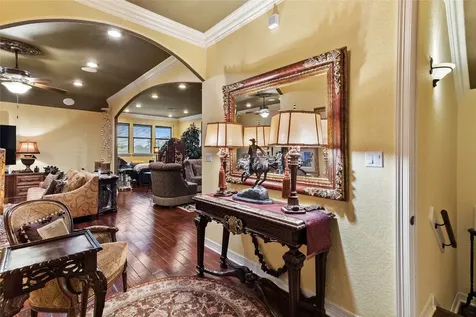 1105 Oak Park Drive Angleton TX 77515