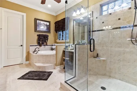 1105 Oak Park Drive Angleton TX 77515