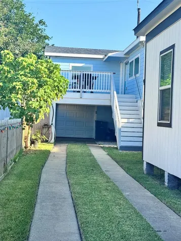 2811 Avenue Q 1/2 Galveston TX 77550