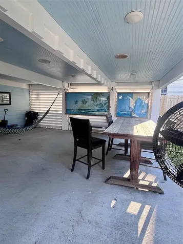 2811 Avenue Q 1/2 Galveston TX 77550