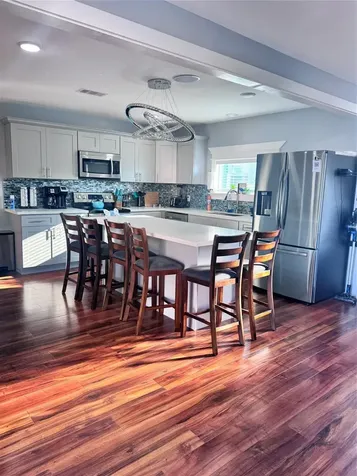 2811 Avenue Q 1/2 Galveston TX 77550