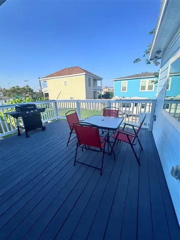 2811 Avenue Q 1/2 Galveston TX 77550
