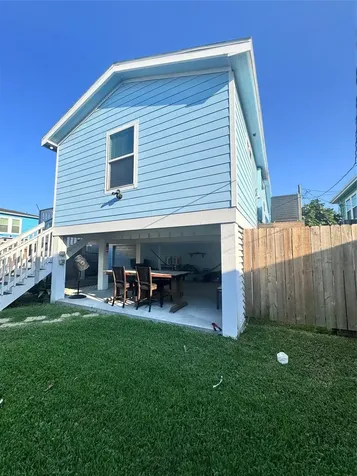 2811 Avenue Q 1/2 Galveston TX 77550