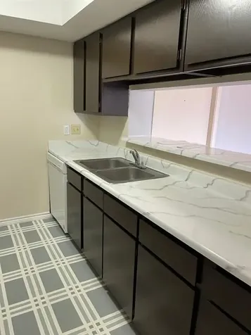 2820 S Bartell Drive 24 Houston TX 77054