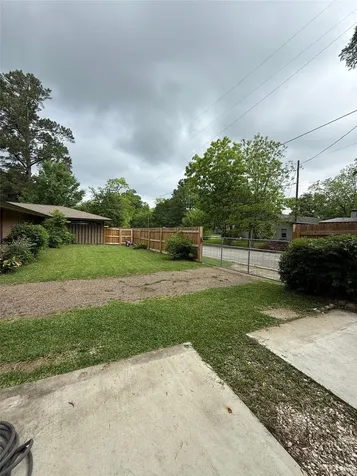 905 Persimmon Avenue Lufkin TX 75904