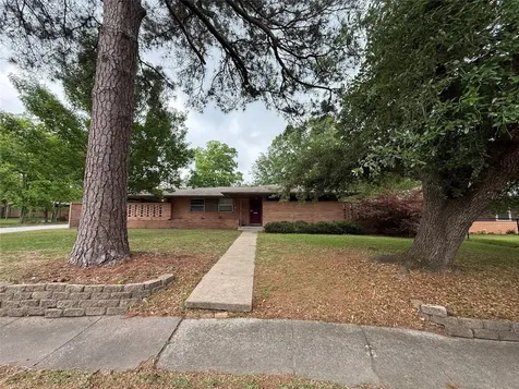 905 Persimmon Avenue Lufkin TX 75904