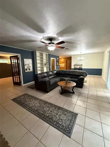905 Persimmon Avenue Lufkin TX 75904