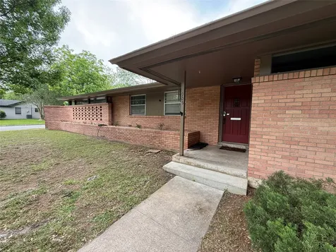 905 Persimmon Avenue Lufkin TX 75904