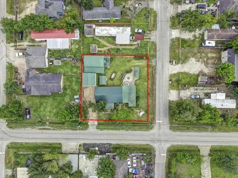 639 Manor Street Houston TX 77015
