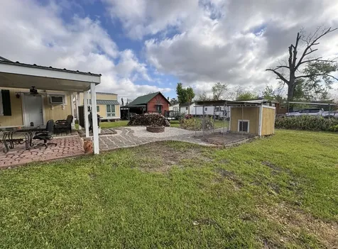 639 Manor Street Houston TX 77015