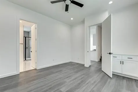 6015 Beall Street Houston TX 77091
