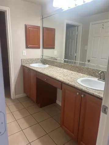 2255 Braeswood Park Drive 218 Houston TX 77030