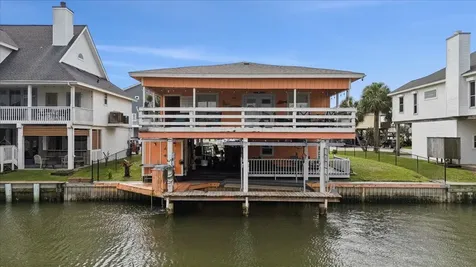 22922 Lunes Street Galveston TX 77554