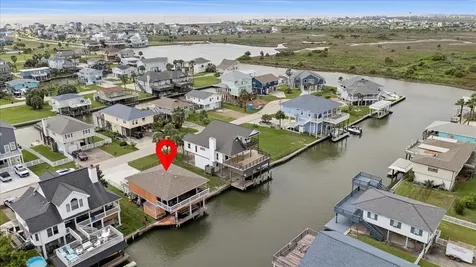 22922 Lunes Street Galveston TX 77554