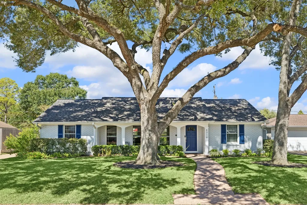 4318 Stillbrooke Drive Houston TX 77035