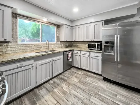 6347 Limestone Street Houston TX 77092