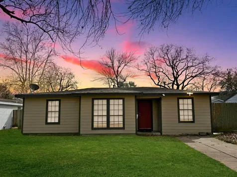 1533 2nd Avenue N Texas City TX 77590