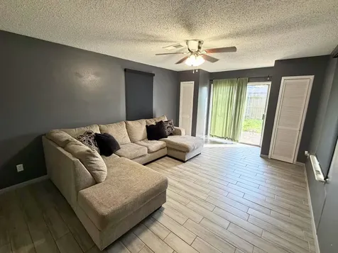 1533 2nd Avenue N Texas City TX 77590