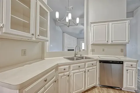 2235 Sentinal Oaks Street Sugar Land TX 77478