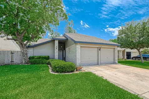 2235 Sentinal Oaks Street Sugar Land TX 77478