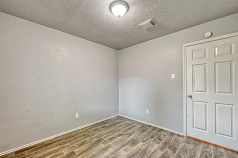 2235 Sentinal Oaks Street Sugar Land TX 77478