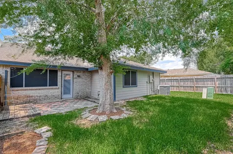 2235 Sentinal Oaks Street Sugar Land TX 77478