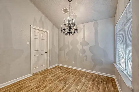 2235 Sentinal Oaks Street Sugar Land TX 77478