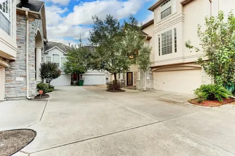 248 Westcott Street Houston TX 77007
