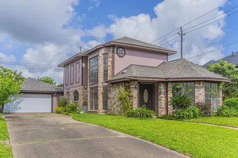 1922 Hickory Lawn Drive Houston TX 77077