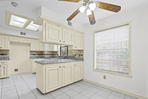 1922 Hickory Lawn Drive Houston TX 77077