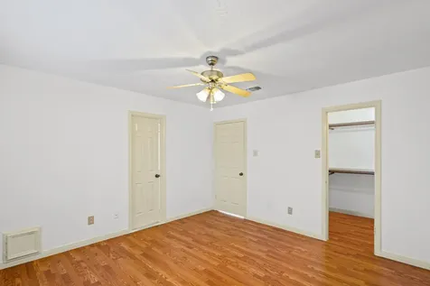 1922 Hickory Lawn Drive Houston TX 77077