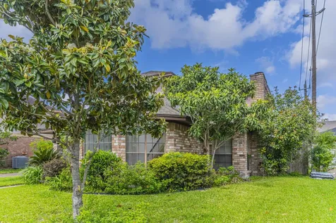 1922 Hickory Lawn Drive Houston TX 77077