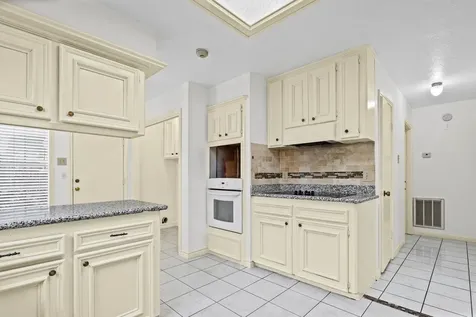 1922 Hickory Lawn Drive Houston TX 77077