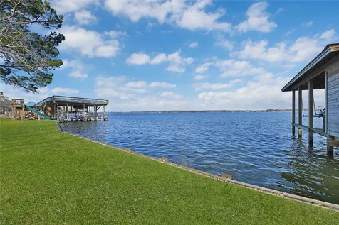 142 Shoreline Drive Livingston TX 77351