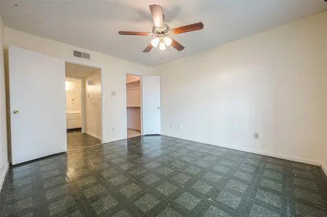 6606 De Moss Drive 1212 Houston TX 77074