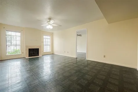 6606 De Moss Drive 1212 Houston TX 77074