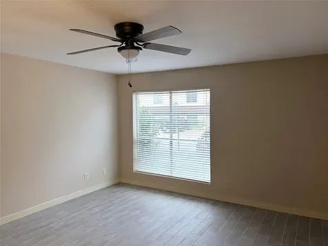 14515 Wunderlich Drive 811 Houston TX 77069