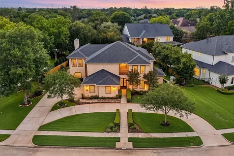 1711 Oak Shade Drive Sugar Land TX 77479