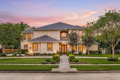 1711 Oak Shade Drive Sugar Land TX 77479