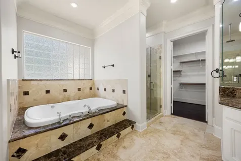 1711 Oak Shade Drive Sugar Land TX 77479