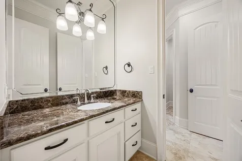 1711 Oak Shade Drive Sugar Land TX 77479