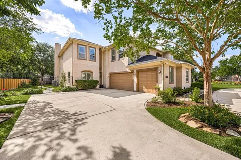 1711 Oak Shade Drive Sugar Land TX 77479