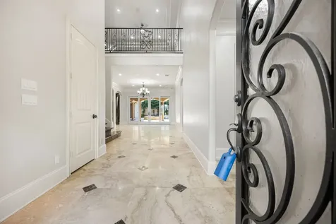 1711 Oak Shade Drive Sugar Land TX 77479