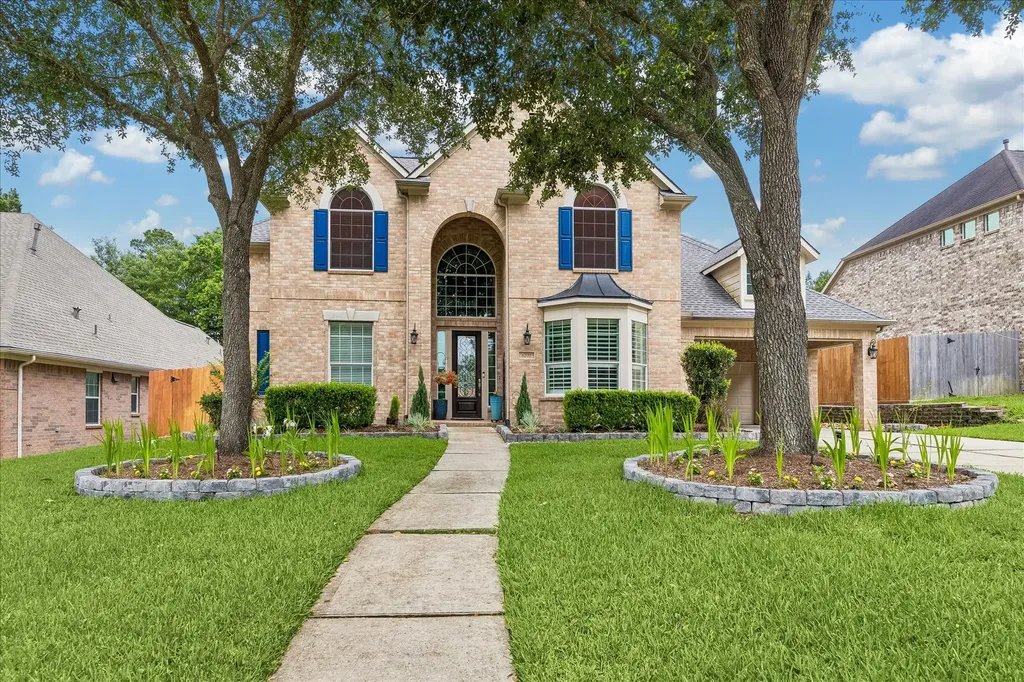 6202 Riverchase Trail Kingwood TX 77345