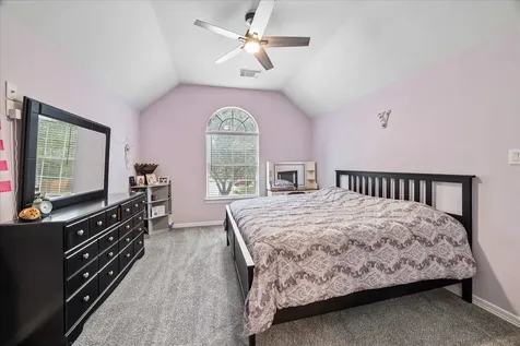 6202 Riverchase Trail Kingwood TX 77345