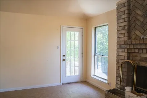 1169 Lago Vista Street San Marcos TX 78666